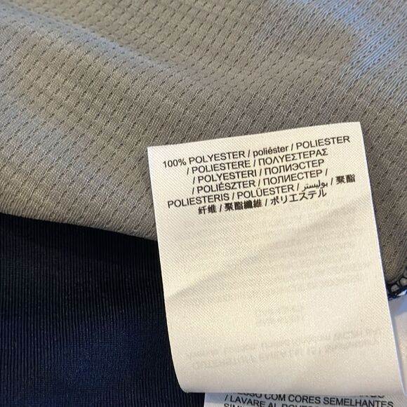 NBA Youth Oklahoma City Thunder Basketball Boys 1/4 Zip Long Sleeve Top - Picture 6 of 9